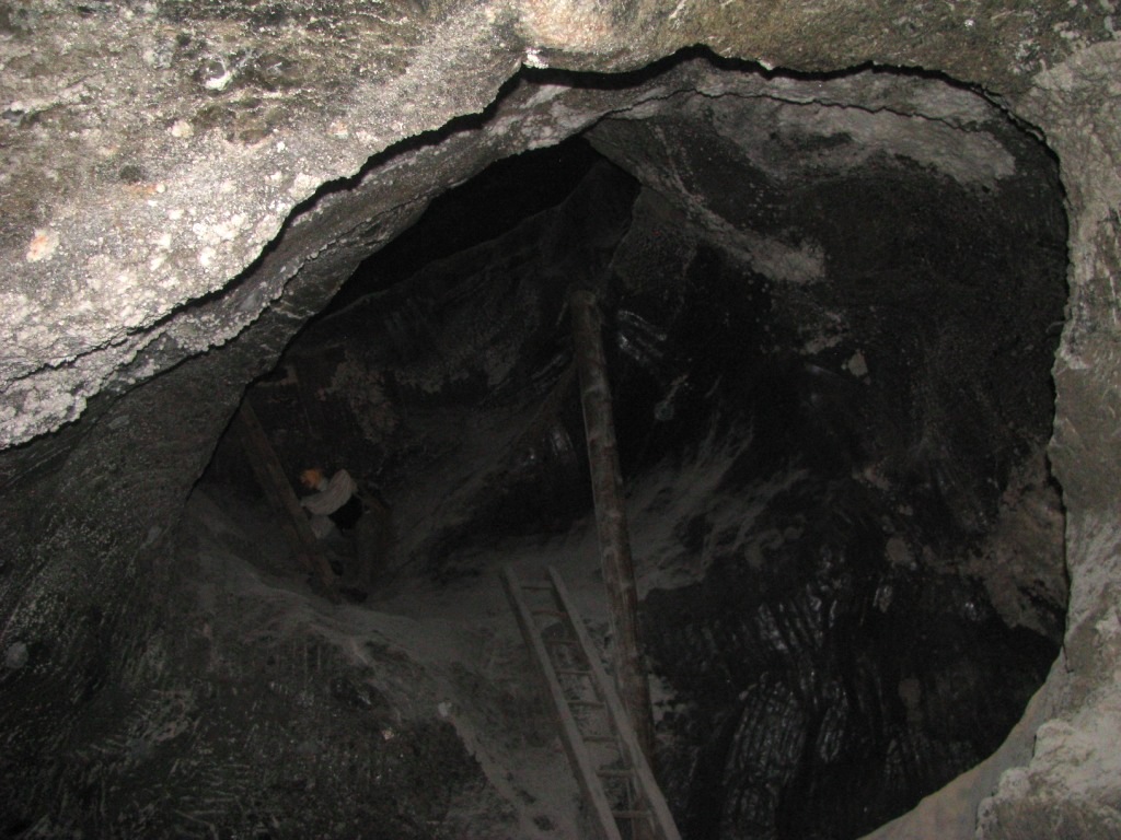 Wieliczka Salt Mine 25