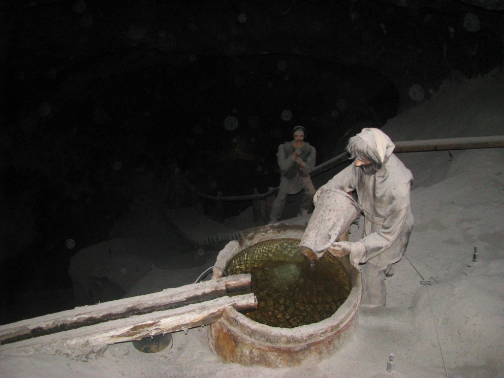Wieliczka Salt Mine 22