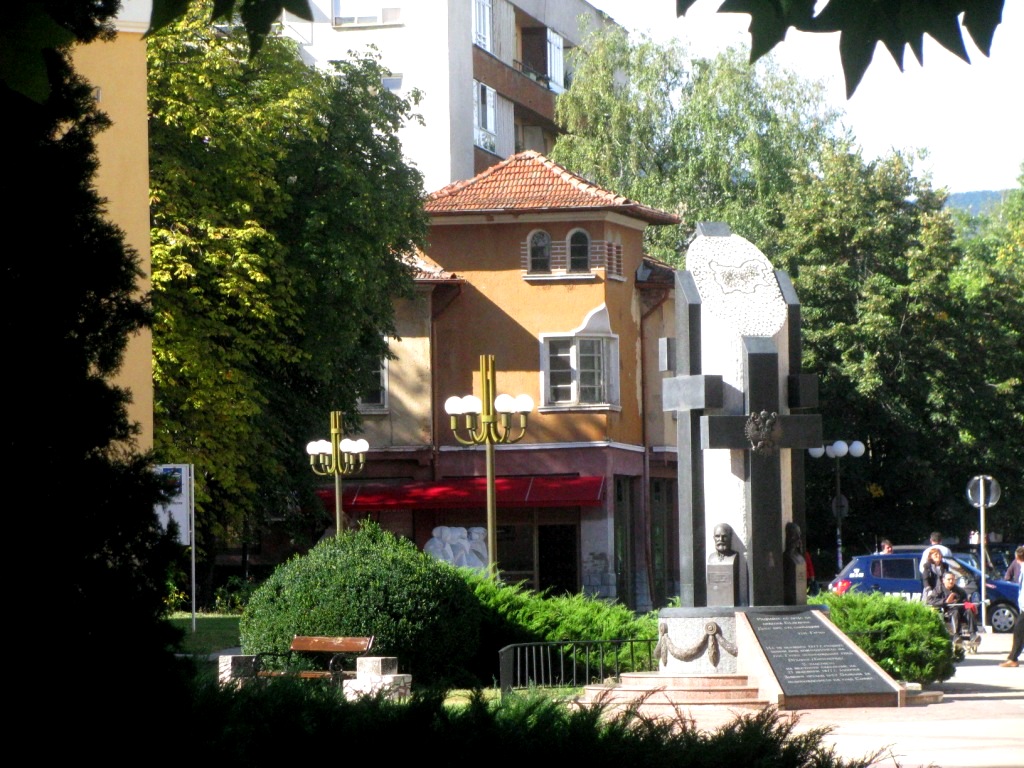 Botevgrad 34