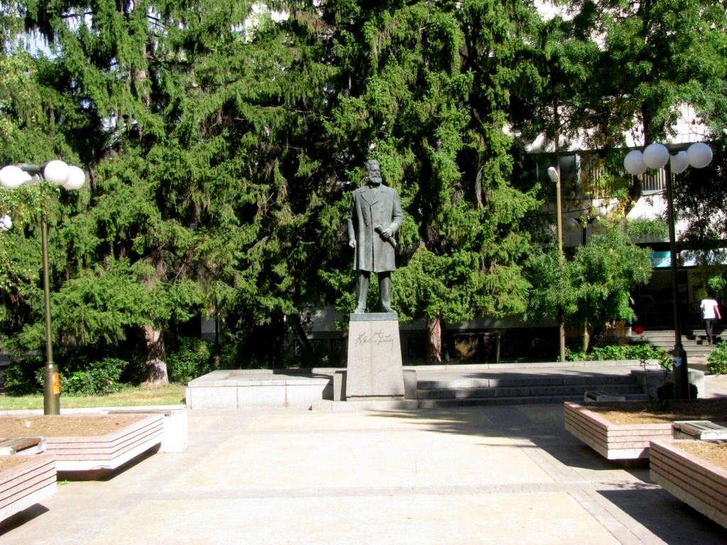 Botevgrad 30
