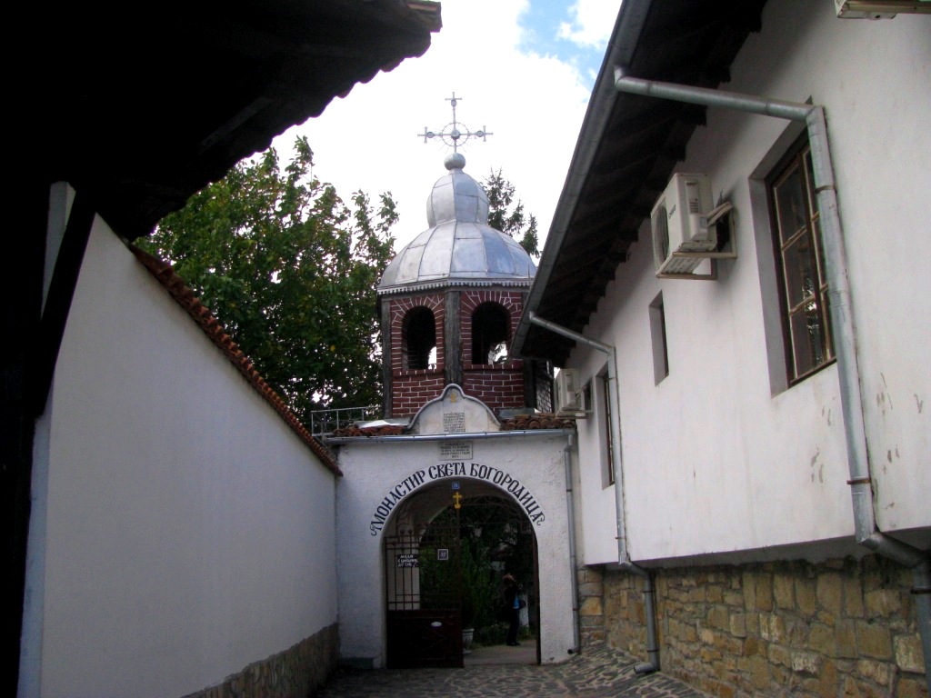 Arbanasi Monastery 01