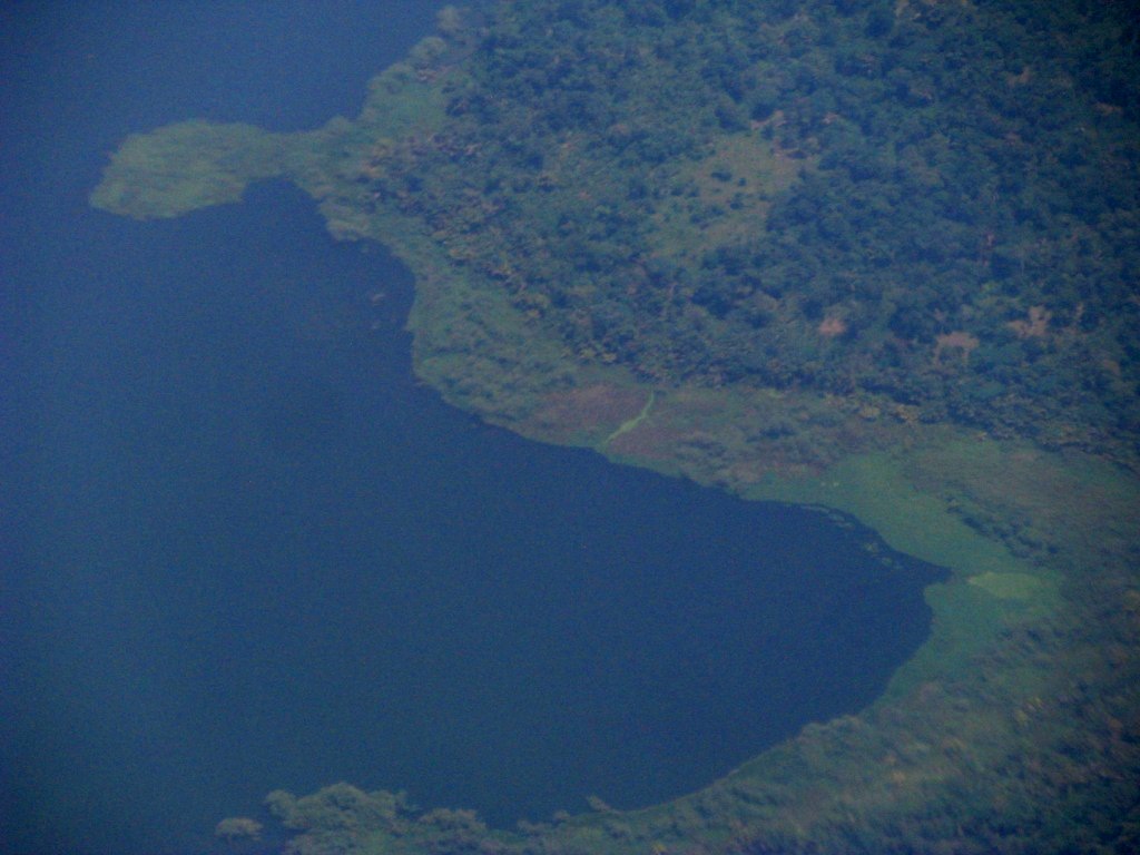 Lake Victoria 09