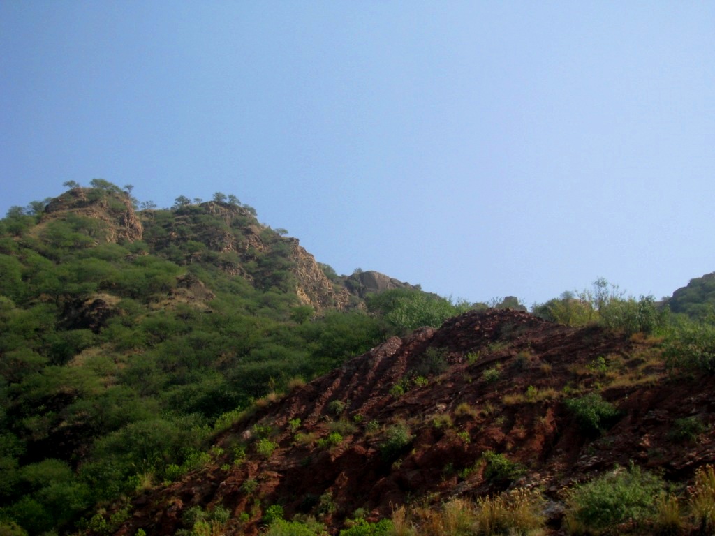 Kallar Kahar Mountains 27