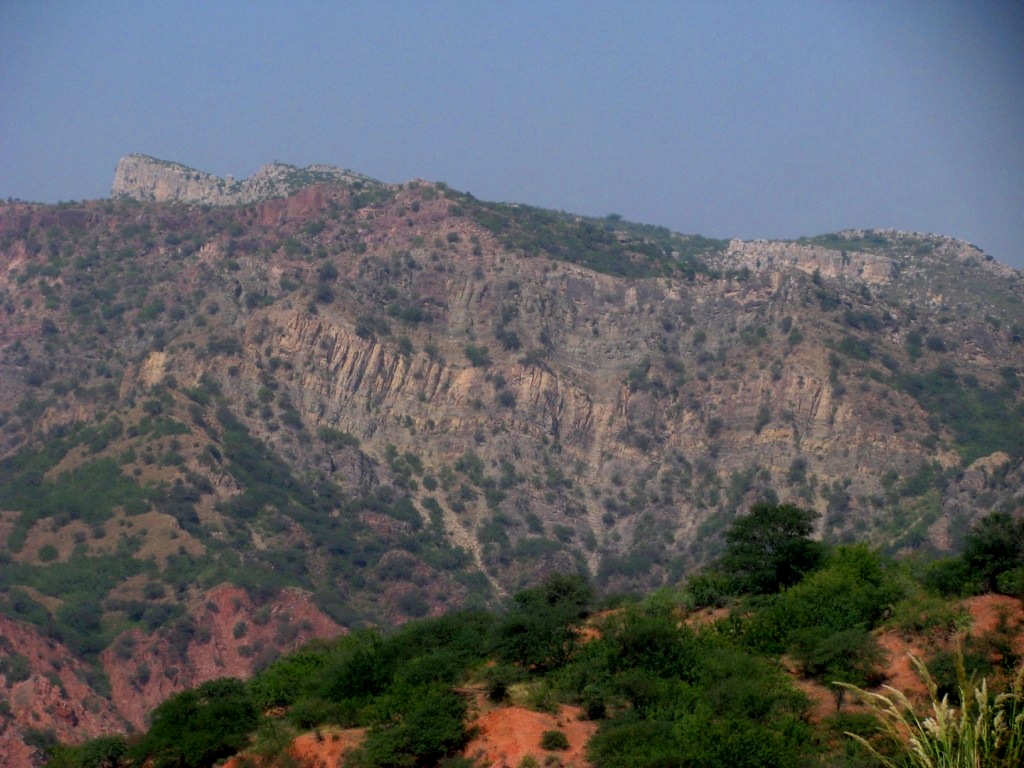 Kallar Kahar Mountains 25