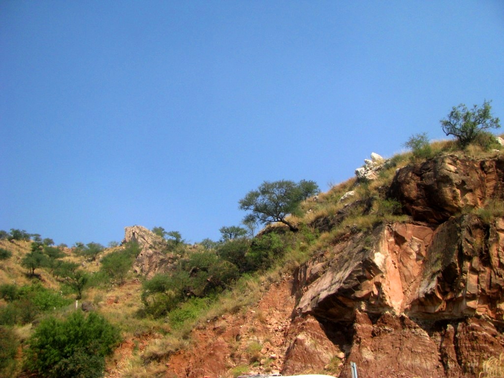 Kallar Kahar Mountains 16