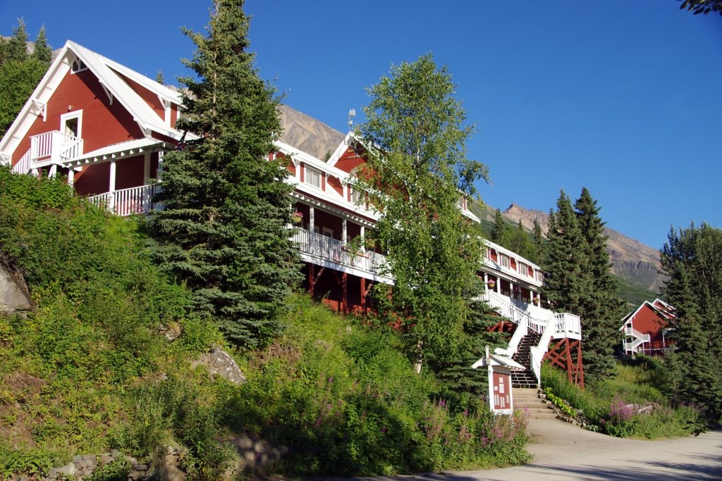 Kennicott Lodge