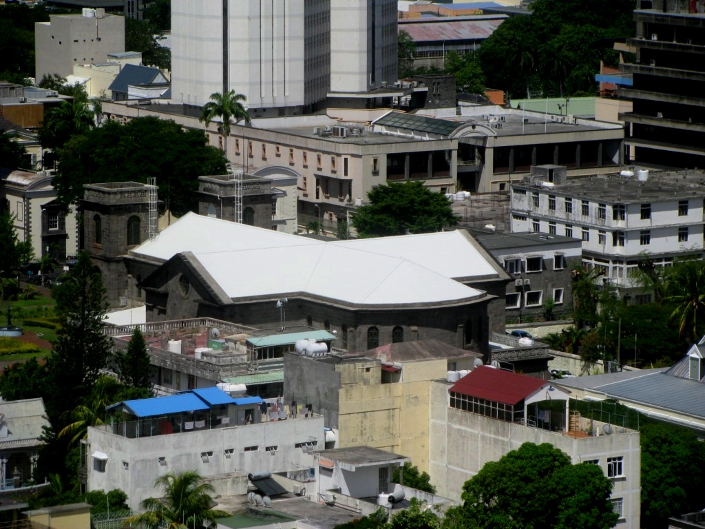 Port Louis 20