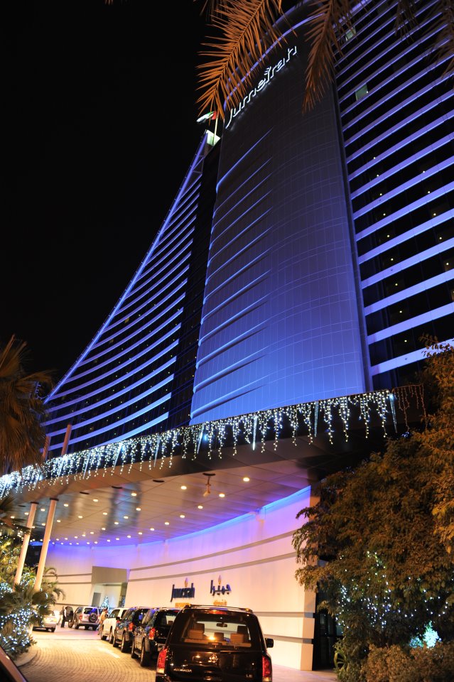 Jumeirah Beach Hotel.