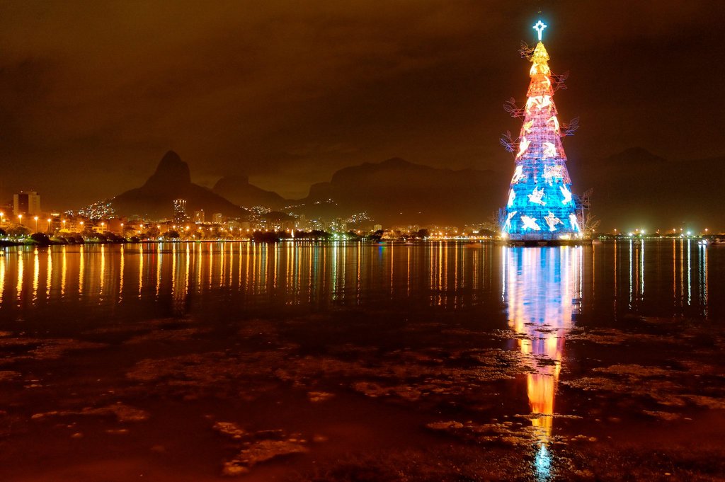 The tallest Christmas tree in the world - Rio de Janeiro, Brazil
