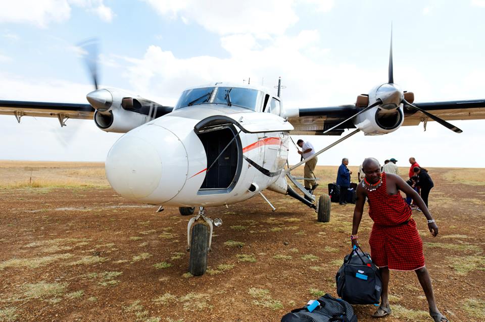 AirKenya DHC-6 at Ol Seki airstrip, Naboisho Conservancy, Masai Mara Ecosystem
