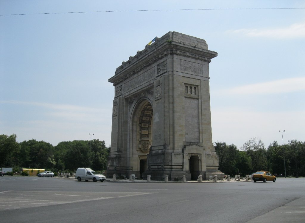 Букурещ
