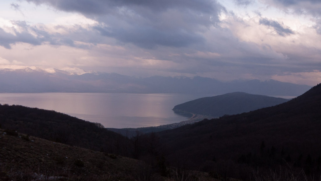 Над Охридското езеро