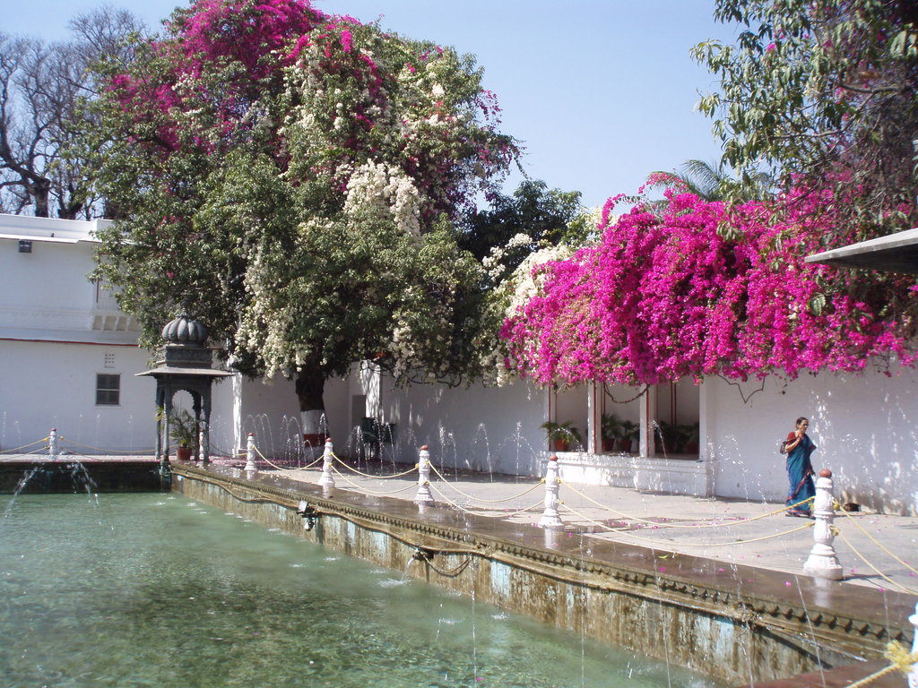 Udaipur - Garden of the Maidens (Sahelion Ki Bari)