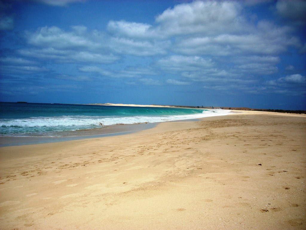 Плаж в близост до Курал Вело.