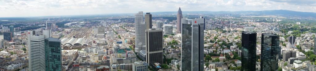 Франкфурт от покрива на Main Tower