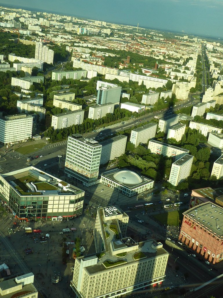 От Fernsehturm Berlin