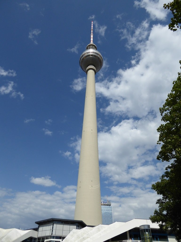 Берлинската телевизионна кула (Fernsehturm Berlin)