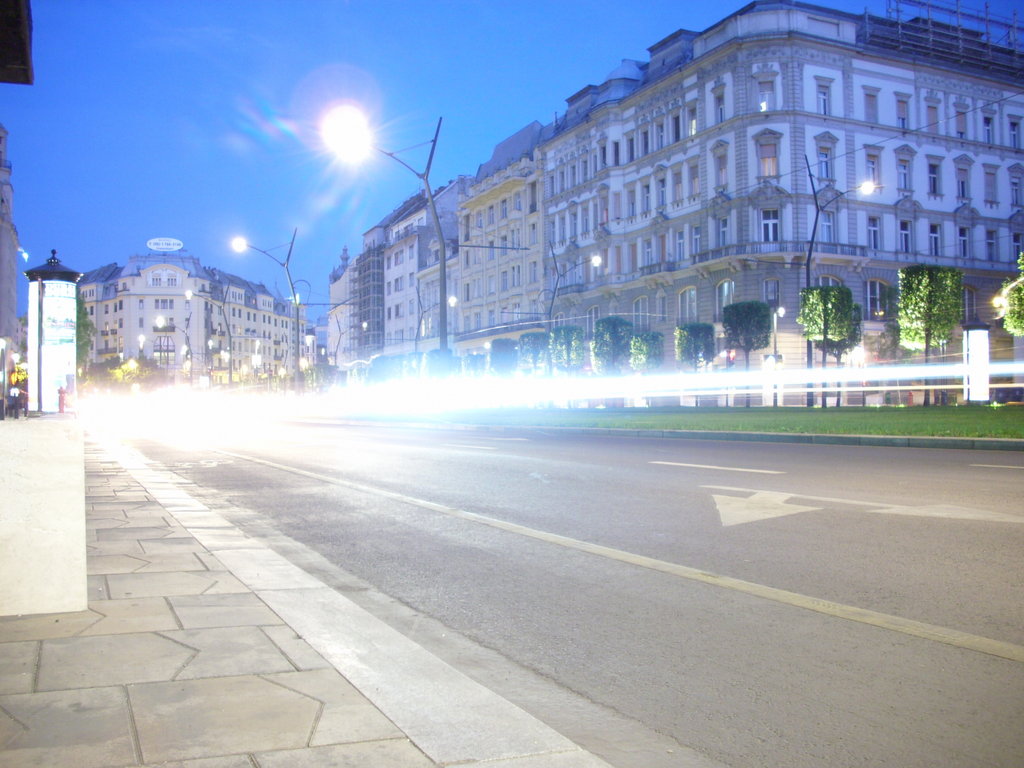 Нощна Будапеща
