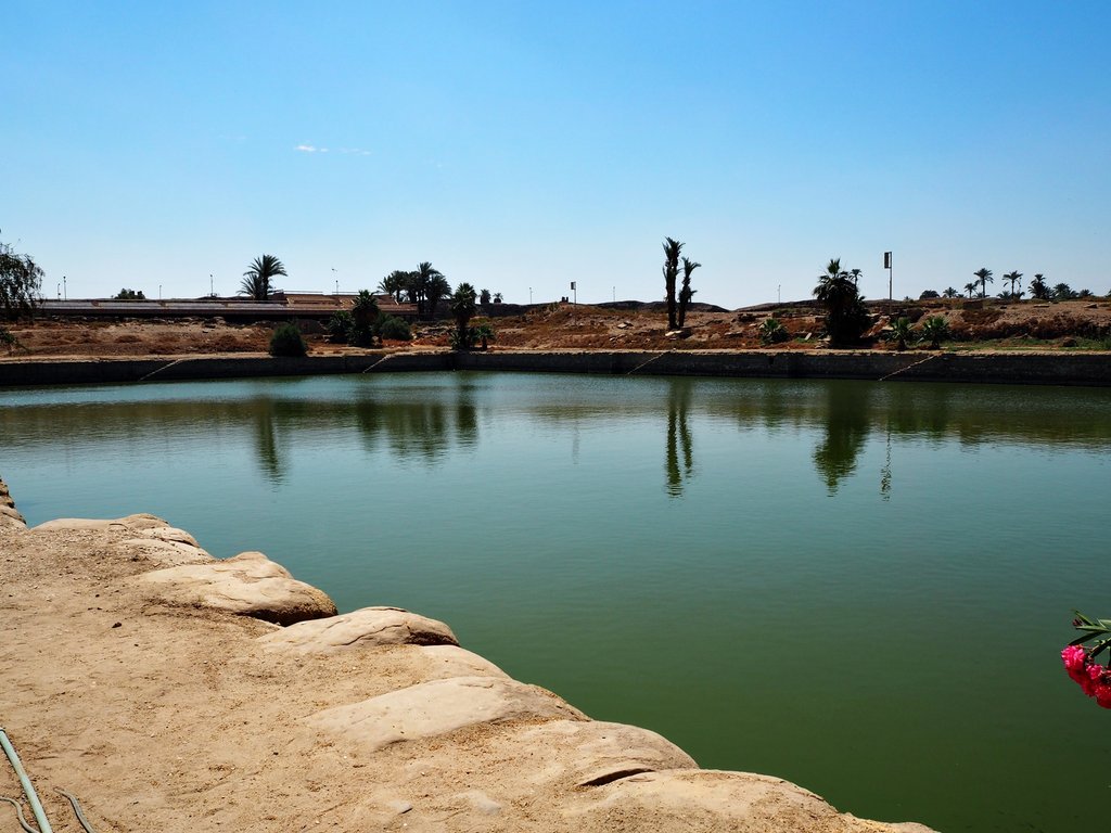 Свещеното езеро, Храмов комплекс Карнак, Луксор, Египет