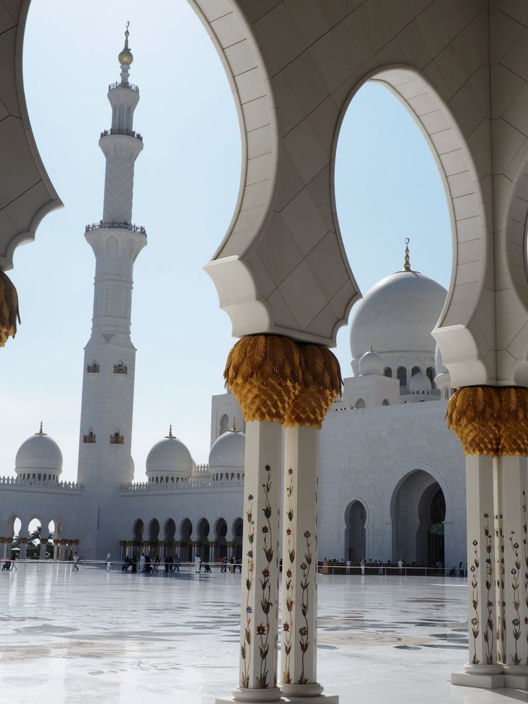 Grand Mosque Sheikh Al Zayed в Абу Даби
