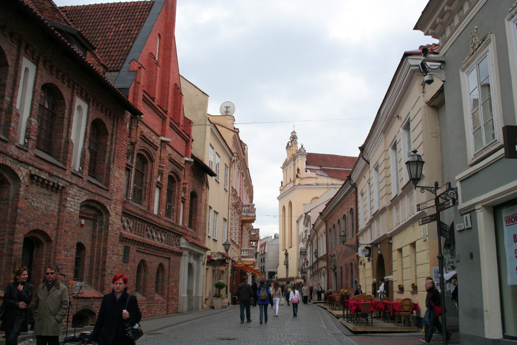 По уличките на стария Вилнюс
