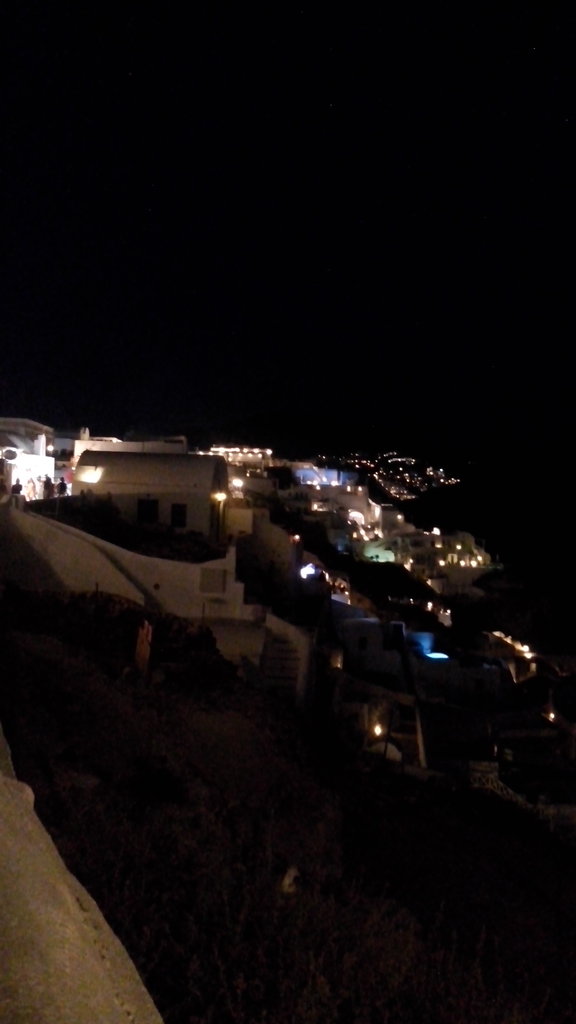 Oia by night - Santorini