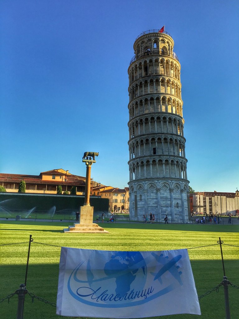 Leaning Tower of Pisa(Torre pendente di Pisa), Pisa, Italy