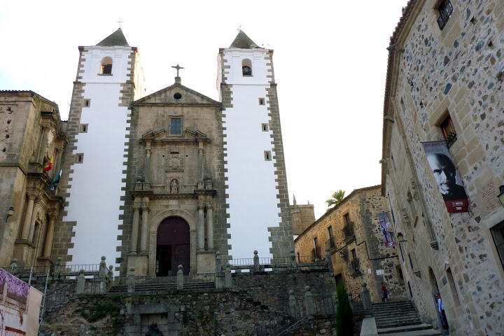2014090635caceres.JPG
