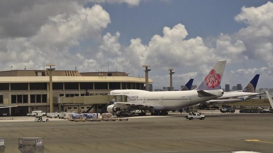 DSC09906_from%2520air_Honolulu.jpg