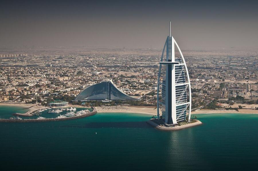 Burj-Al-Arab-Dubai.jpg