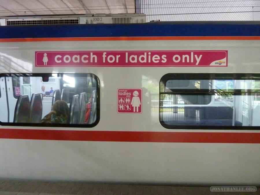 Kuala-Lumpur-ladies-only-train.jpg