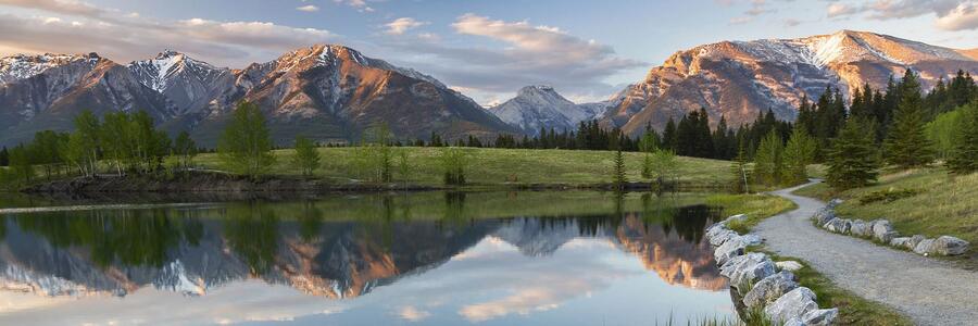 istock_689554356_canmore_quarry_lake_tra