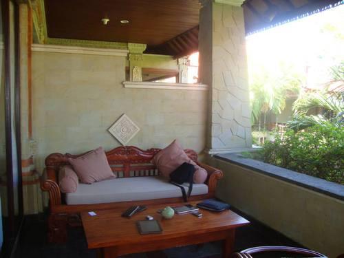 верандата на стая 2072 в хотел Bali Tropic Resort & Spa
