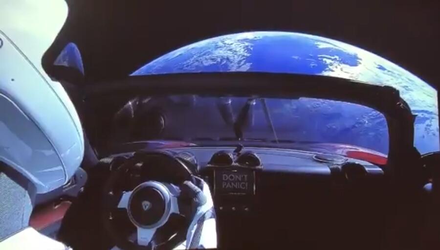 elon-musk-sending-tesla-car-into-space-w