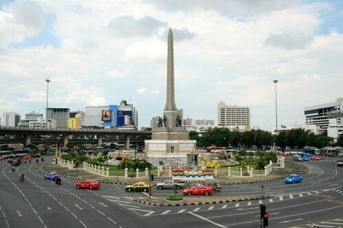 victory-monument-bangkok.jpg