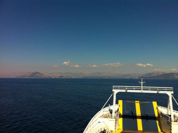 corfu-04_ferry.jpg