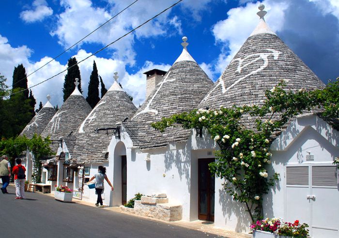 Бари, Матера, Алберобело