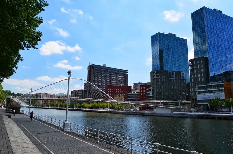 Bilbao bridge_2.jpg