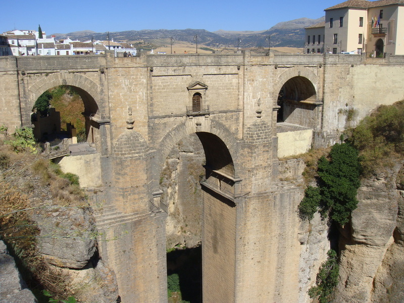 ronda bridge2.jpg