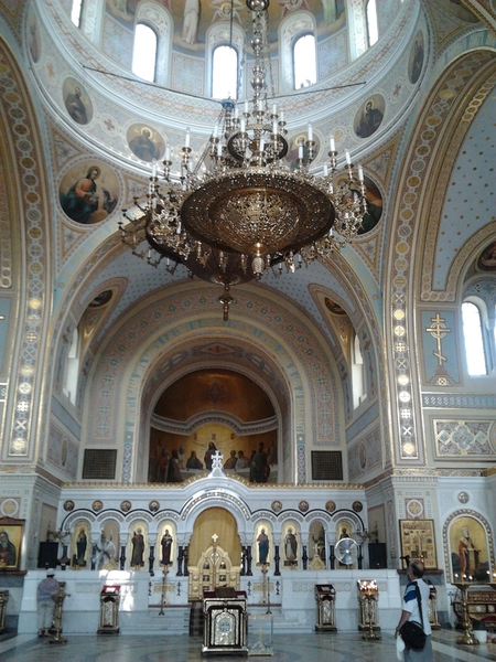 St Vladimir Temple_Hersonessus_Interior.jpg