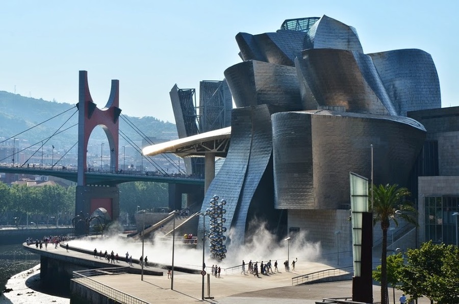 Bilbao fontain_3.jpg