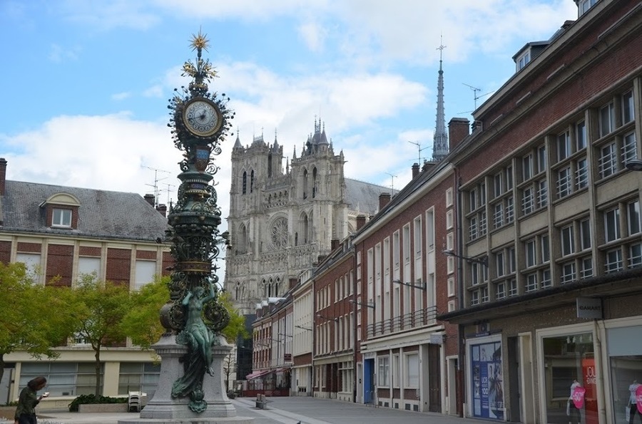 Amiens_clock_2.jpg