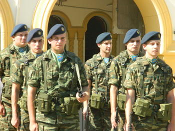 гръцки войници