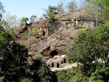 Po Win Taung Cave Temples