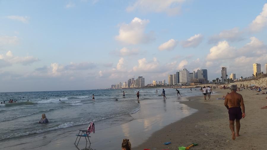 Тел Авив- на плажа