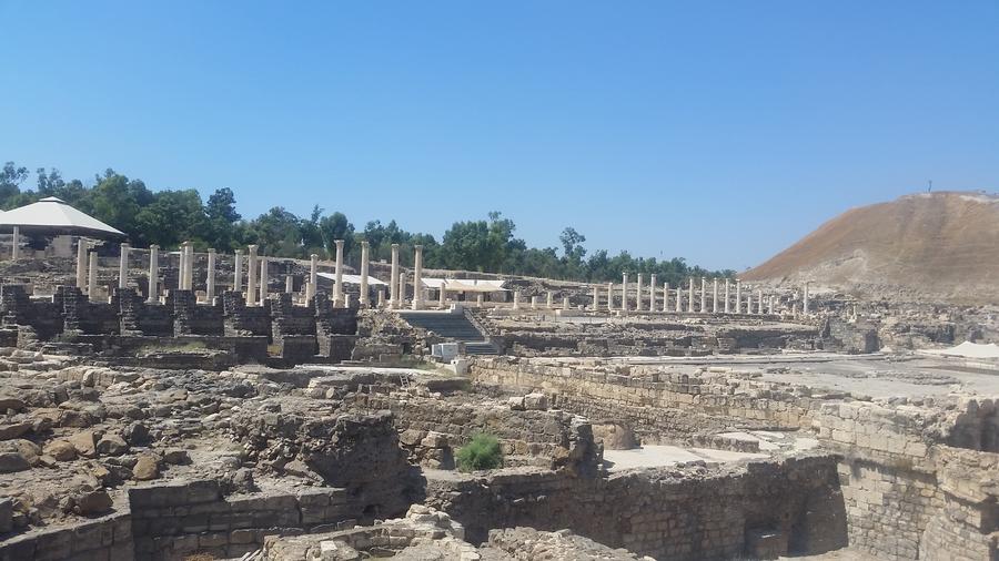 Бет Шеан- руините на древния град