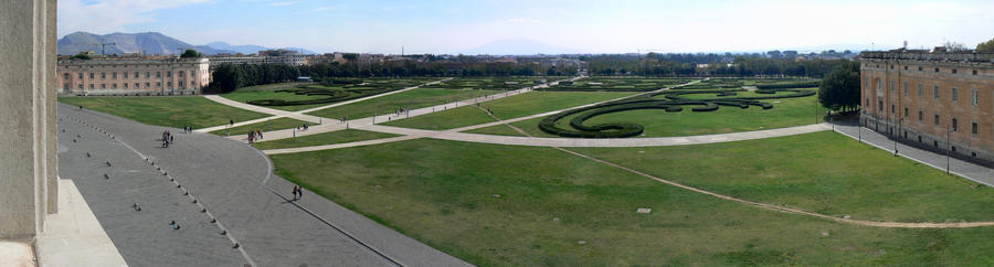 Caserta_Panorama1.jpg.5c0ccc43af747d170680332a10b8e4ae.jpg