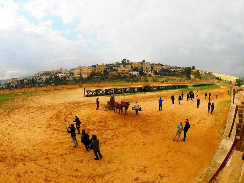 Jerash10.thumb.jpg.ccd8d48d3f0f9d7b6f78ab75e8e0d303.jpg