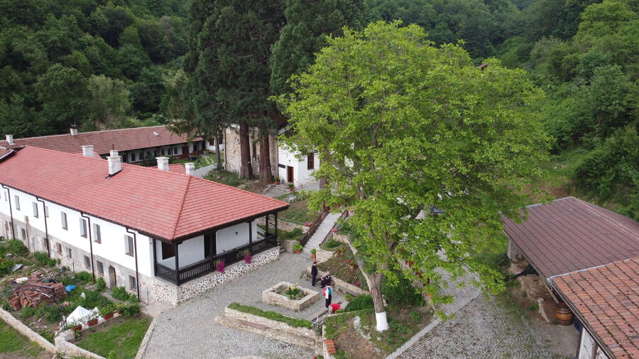 DJI_0109.JPG.4ab5e85b1cde8a78c9807fb72a9bf235.JPG