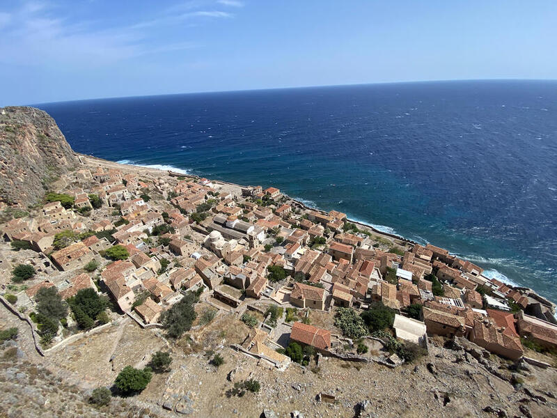 Monemvasia-day.thumb.jpeg.f2b39afc544213fc1498b2f09ddbbd3a.jpeg